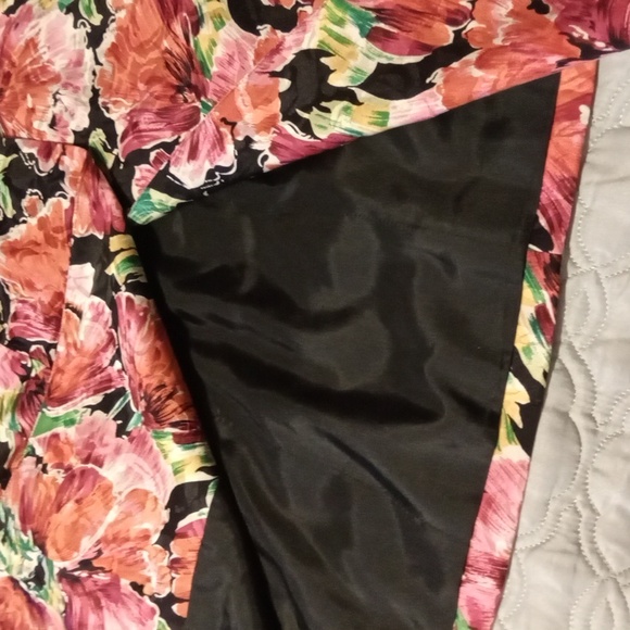 100% Silk Liz Claiborne Single Button Floral Jacket - Picture 5 of 5